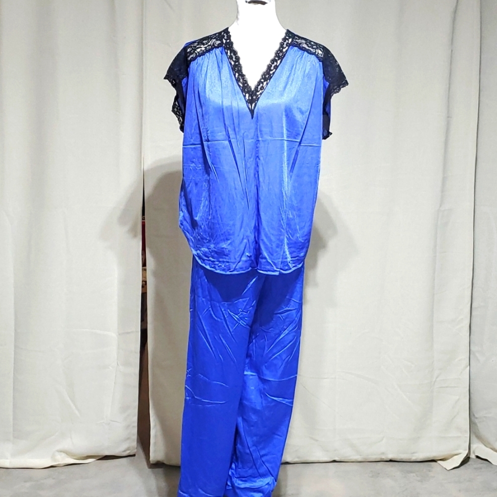 Patricia Silky Velvet PJ main image 1